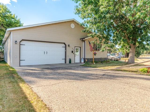 House for sale in Mandan, North Dakota