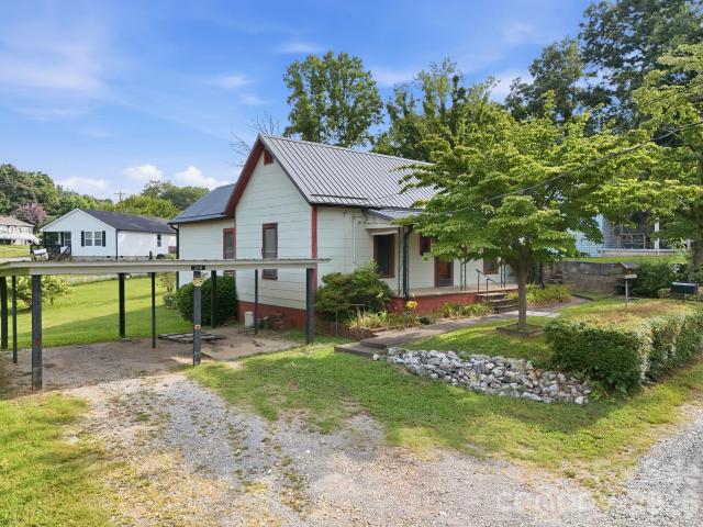 House for sale in Marion, North Carolina