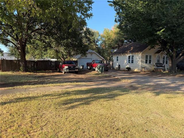 House for sale in Buell Hollis, Edmond