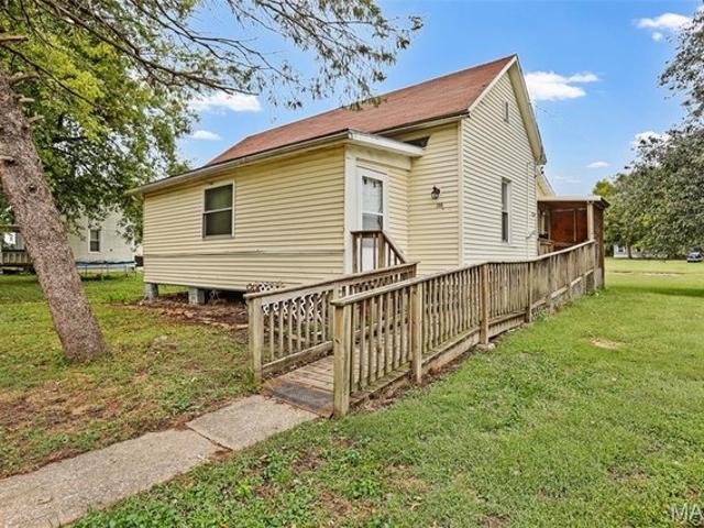 House for sale in Mount Olive, Macoupin County