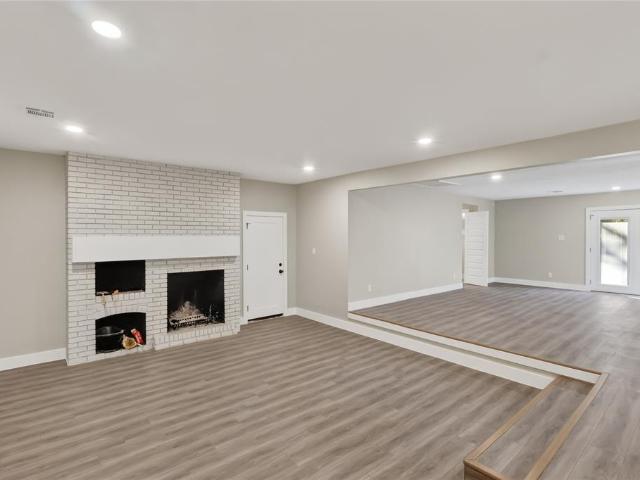 House for sale in Kemp, Texas