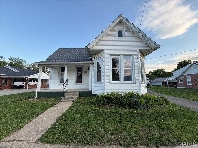 House for sale in Fredericktown, Missouri