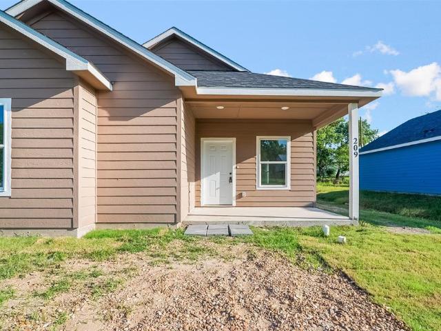 House for sale in Whitewright, Texas
