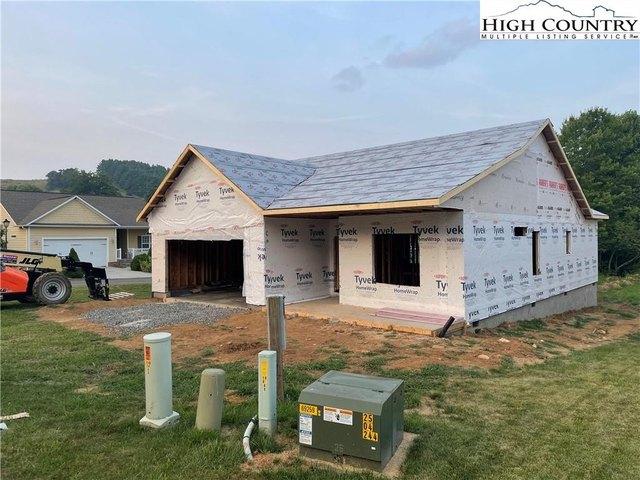 House for sale in West Jefferson, North Carolina