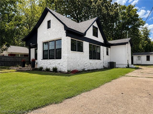 House for sale in Ark