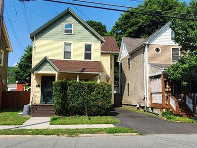 House for sale in Cuddebackville, New York