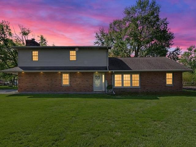 House for sale in Douglas, Illinois