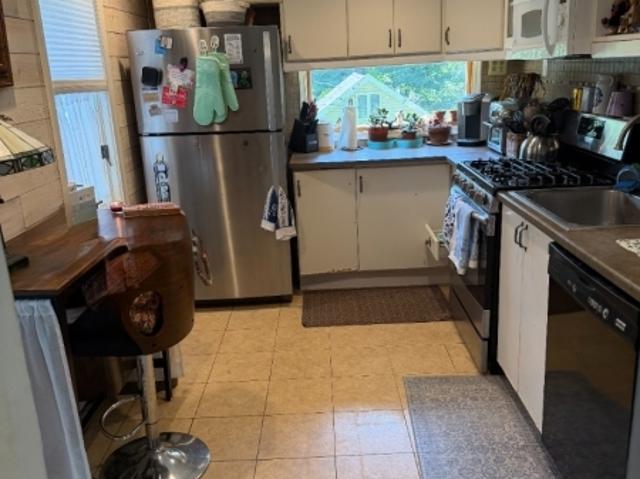 House for sale in Glenwood, New Jersey