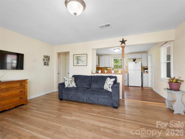 House for sale in Hendersonville, North Carolina