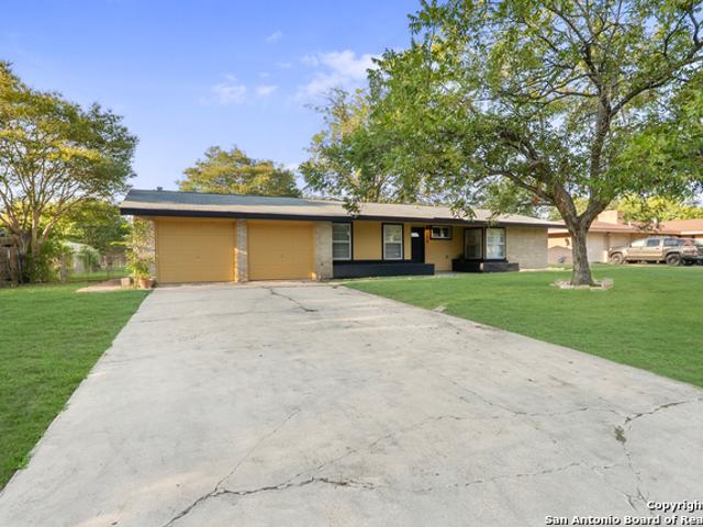 House for sale in Windcrest, Texas