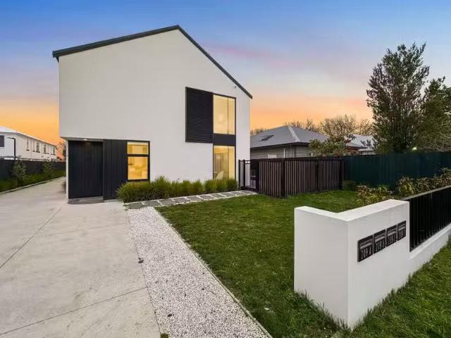 House for sale in Saint Albans, Canterbury