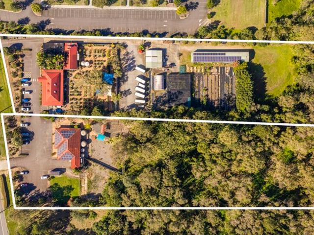 Retail for rent in Toombul, Queensland