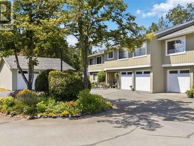 House for sale in Sidney, British Columbia