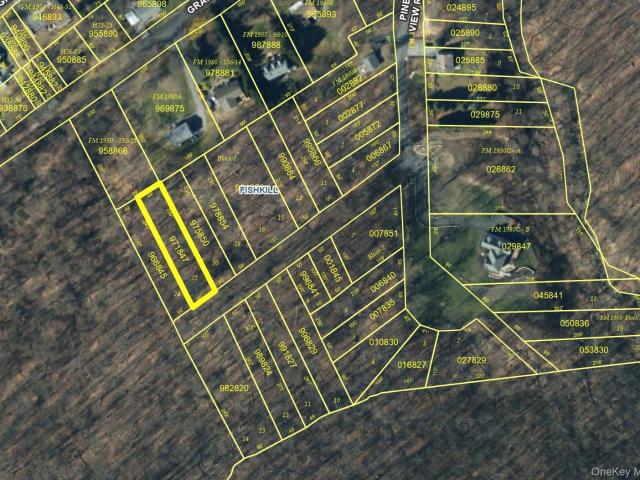 Land for sale in Beacon, New York