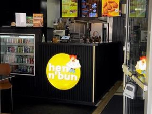 Commercial for sale in Brampton, Golden Horseshoe