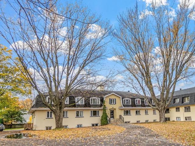 Apartment for rent in Sainte-Foy–Sillery–Cap-Rouge, Québec