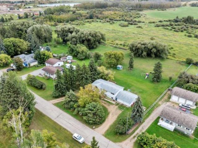 House for sale in Central Park, City of Red Deer