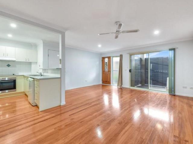 Apartment for rent in Toombul, Queensland