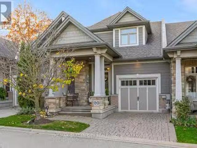 Condo for sale in Niagara, Ontario