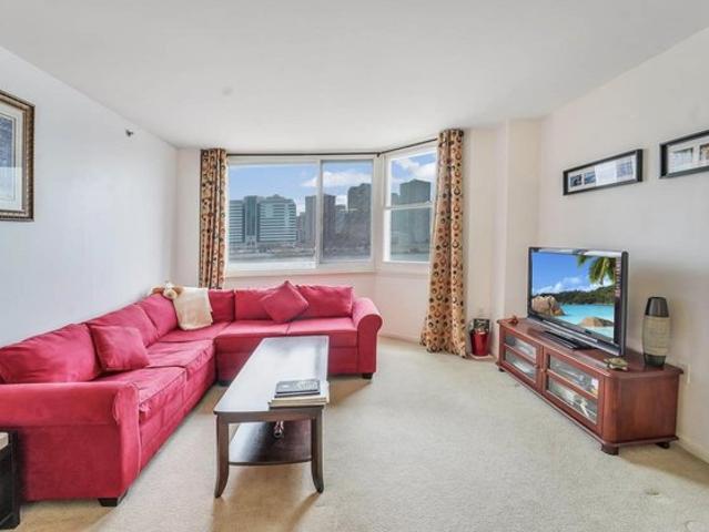 Condo for sale in Jersey City, Hudson County
