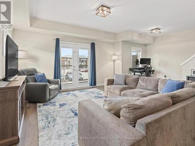 Townhouse for sale in Guelph, Ontario