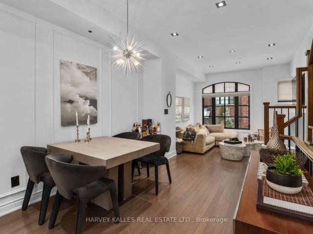 Townhouse for sale in Woburn, Ontario