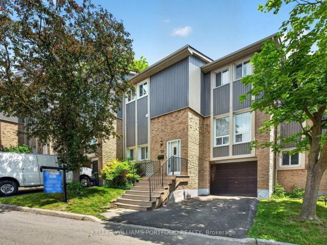 Condo for sale in Mississauga, Ontario