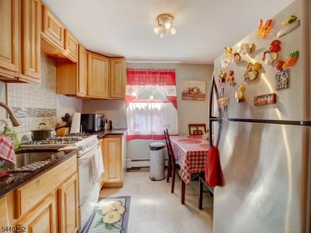 Condo for sale in Roselle, New Jersey