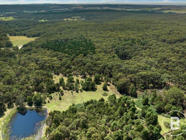 Cottage for sale in Napoleons, Victoria