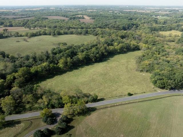 Farm for sale in Smithville, Missouri