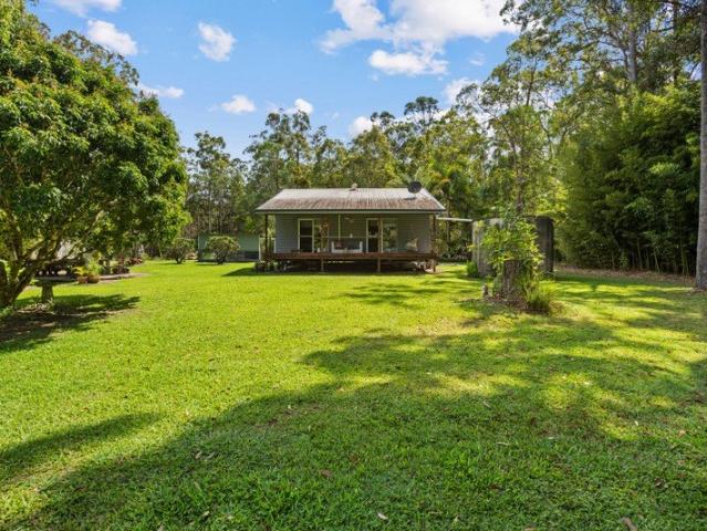 Cottage for sale in Cootharaba, Noosa Shire