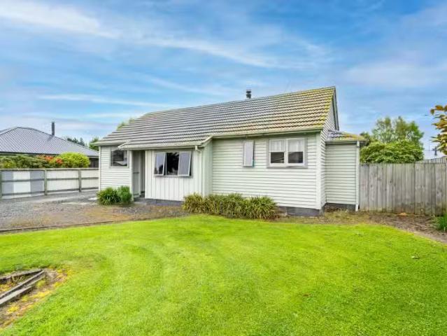 House for sale in Otakou