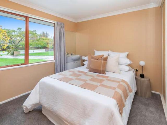 House for sale in Waikuku Beach, Canterbury