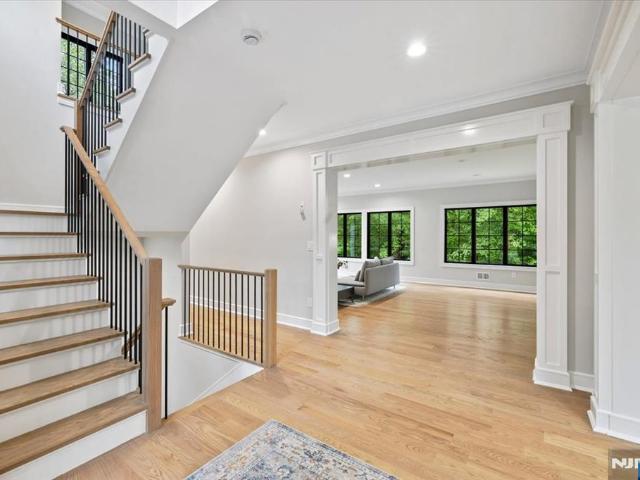 House for sale in Mahwah
