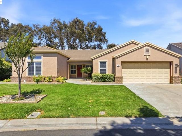House for sale in Solano, California