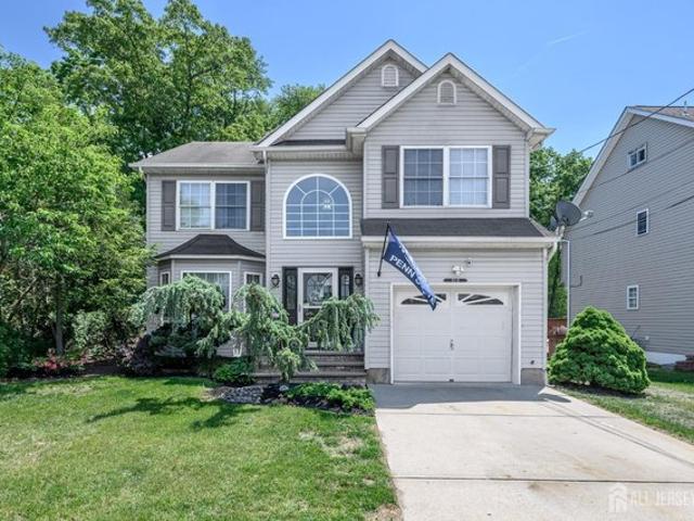 House for sale in Helmetta, New Jersey