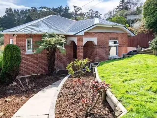 House for rent in Otakou