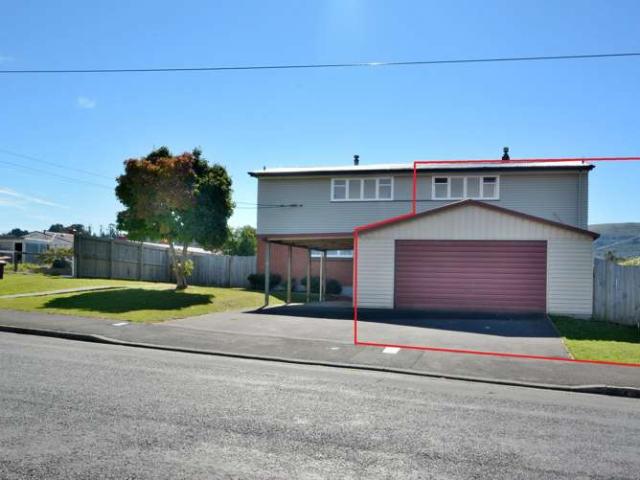 House for rent in Otakou
