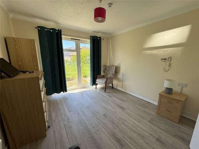 House for sale in Holland-on-Sea, Dale Hill