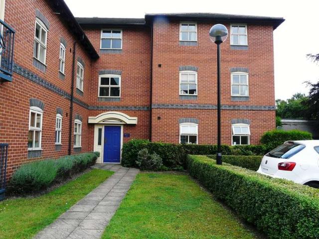 Apartment for rent in Lady Bay, Barton In Fabis
