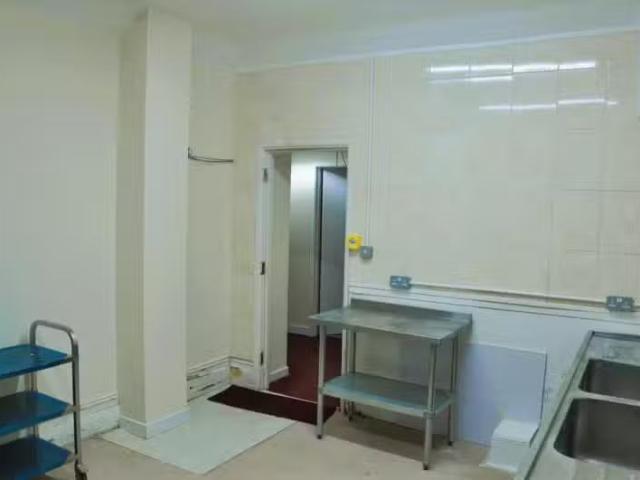 House for rent in Holland-on-Sea, Dale Hill