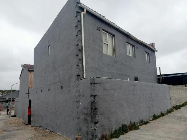 House for sale in Mitchells Plain, Western Cape