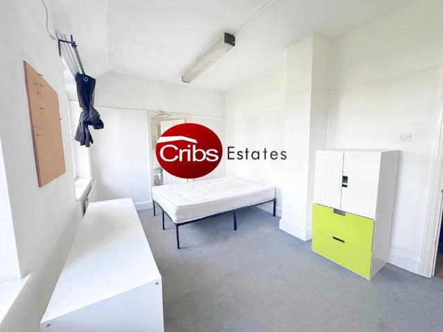 Room for rent in New Malden, Greater London