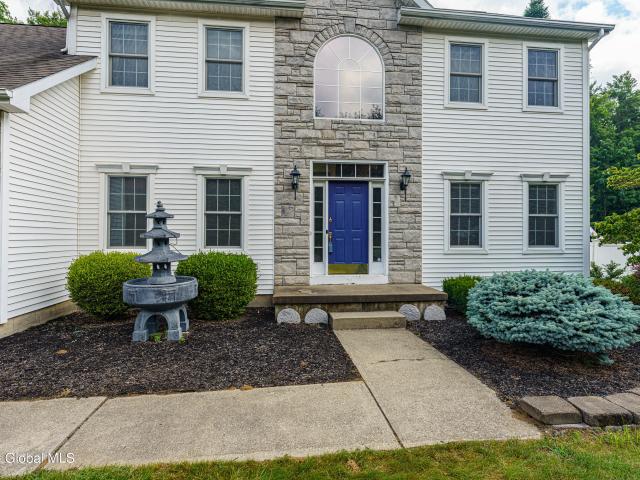 House for sale in Saratoga, New York