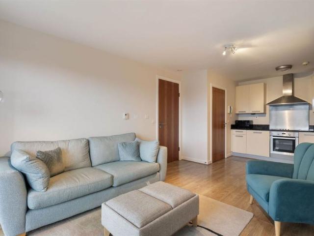 Apartment to rent in Dublin 4, Bluebell
