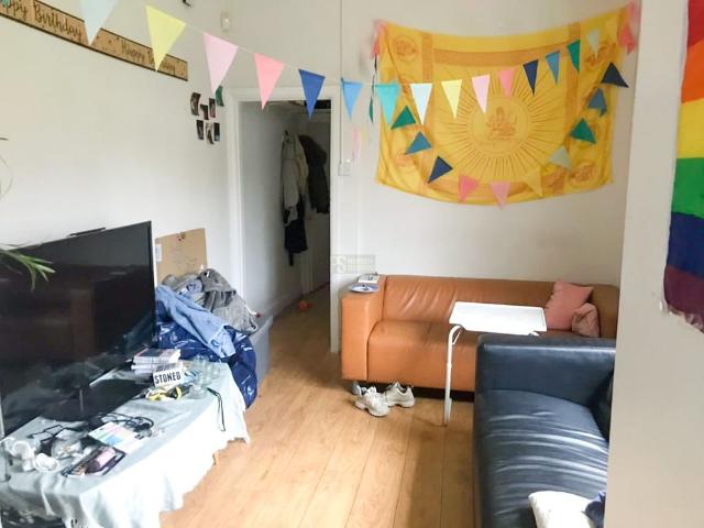Room for rent in Bournbrook, West Midlands