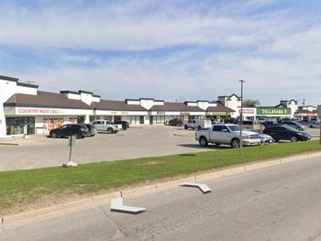 Commercial for rent in Steinbach