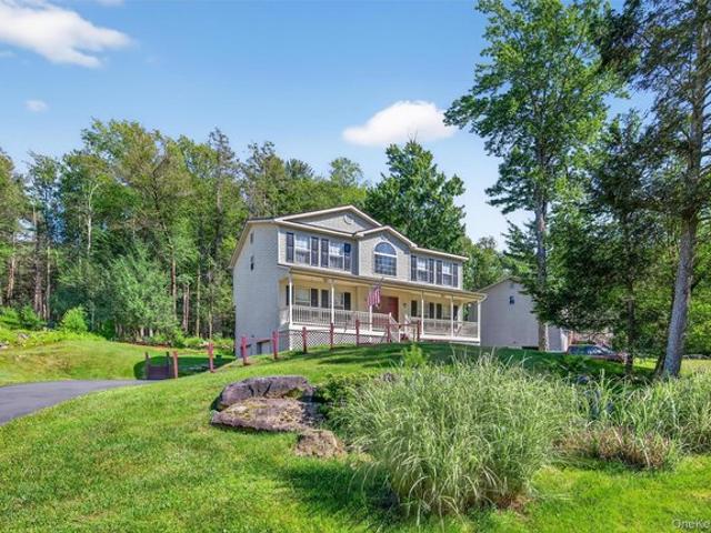 House for sale in Rock Hill, New York