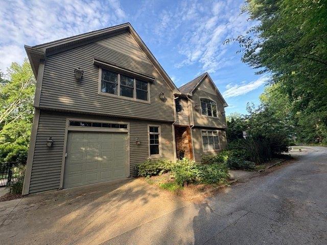 House for sale in Hampden, Massachusetts