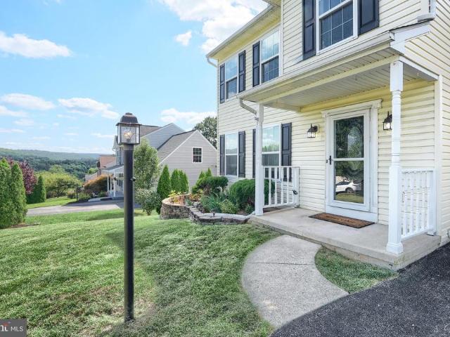 House for sale in Mount Wolf, Pennsylvania